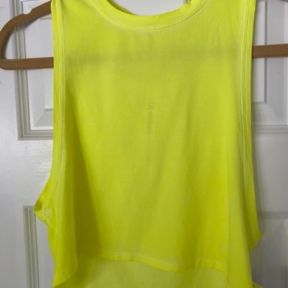 NWT - Lulu Lemon Cut Back Crop Tank - Size 2, Highlighter yellow - Picture 7 of 13